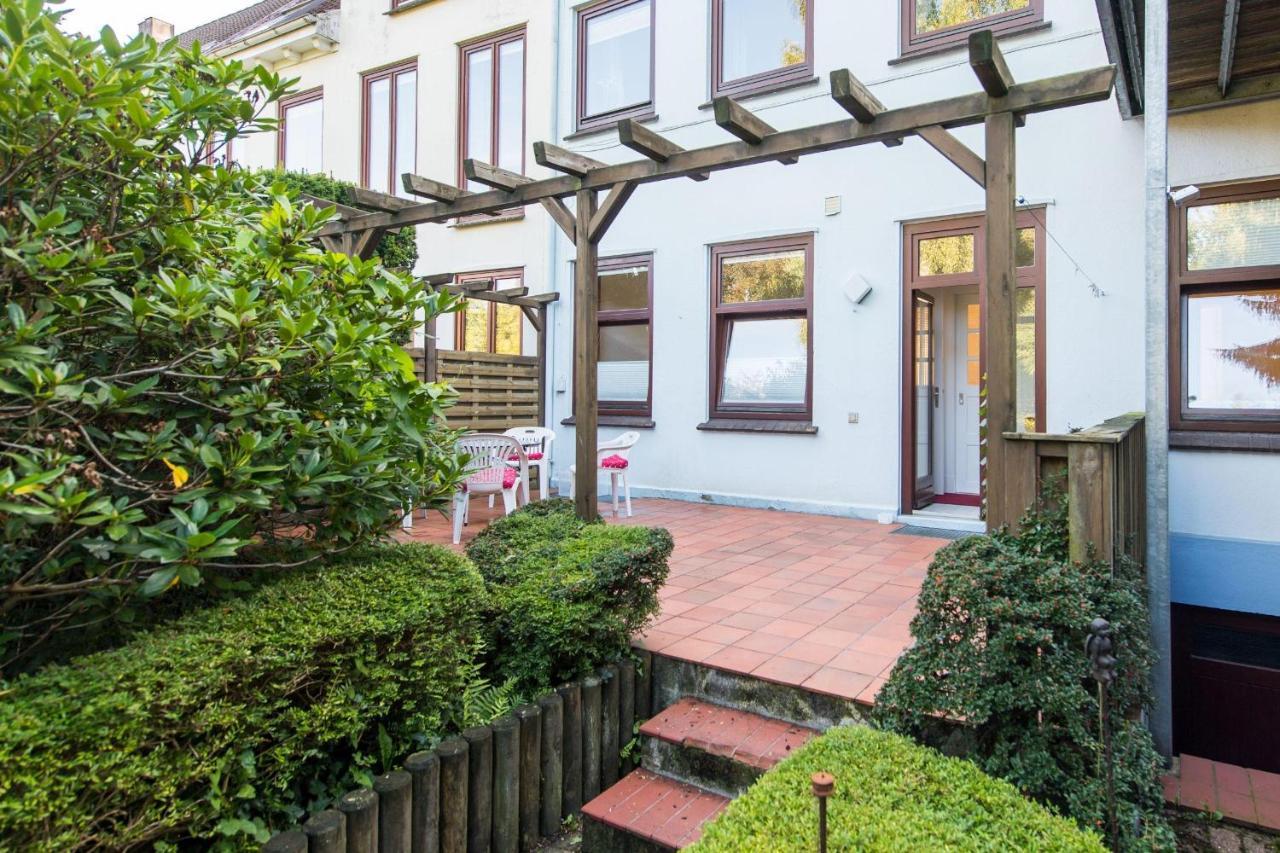 Fewo1846 - Heimspiel - Komfortable Wohnung Mit 2 Schlafzimmern Und Sonnigem Garten Flensburg Exteriör bild