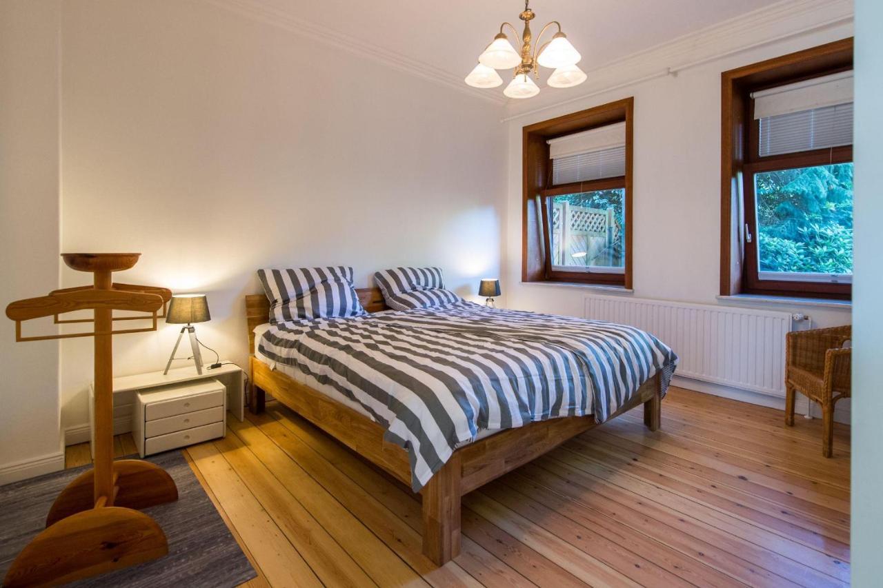 Fewo1846 - Heimspiel - Komfortable Wohnung Mit 2 Schlafzimmern Und Sonnigem Garten Flensburg Exteriör bild