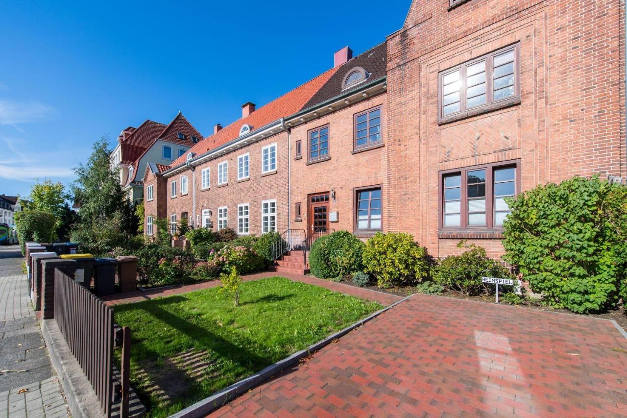 Fewo1846 - Heimspiel - Komfortable Wohnung Mit 2 Schlafzimmern Und Sonnigem Garten Flensburg Exteriör bild