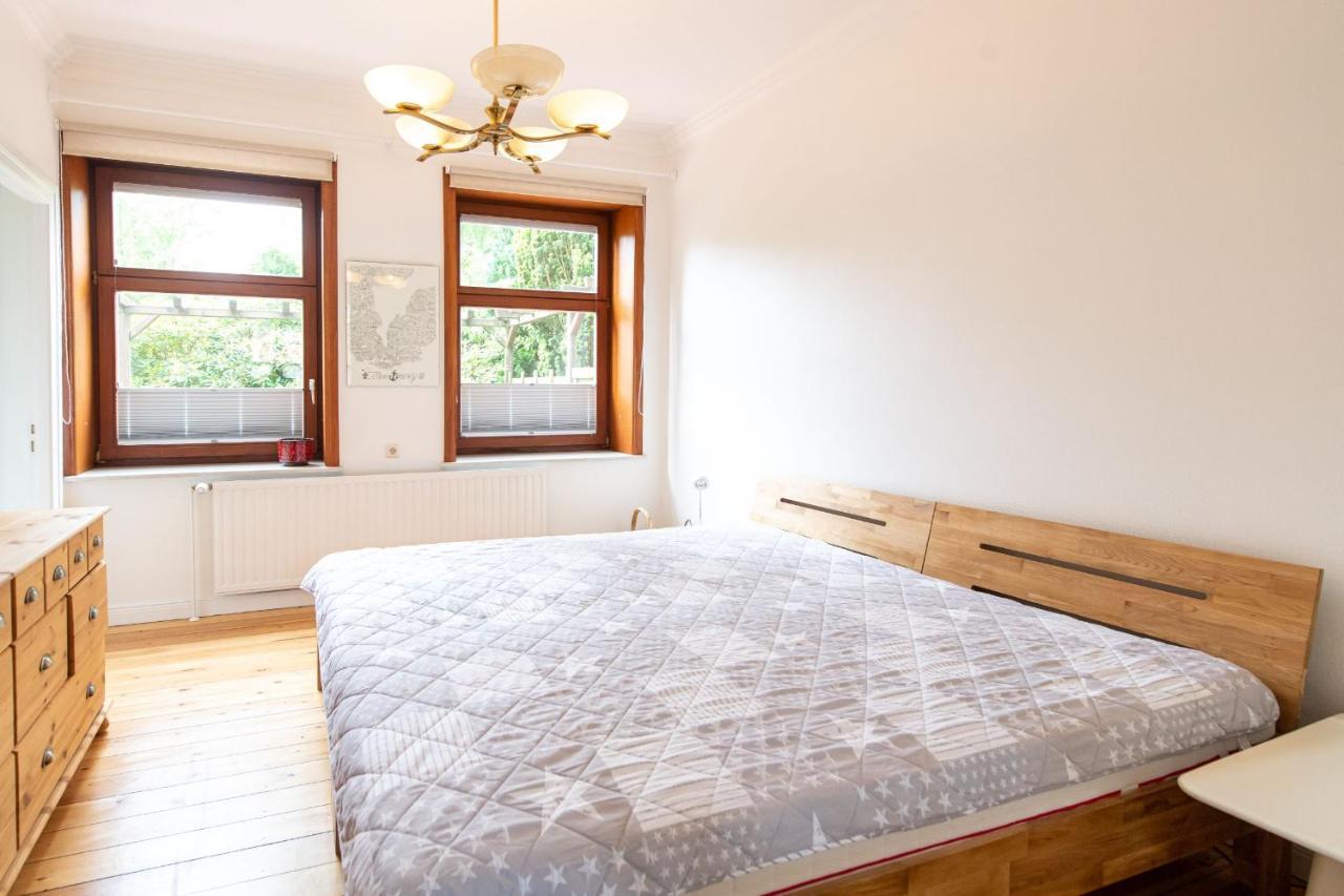 Fewo1846 - Heimspiel - Komfortable Wohnung Mit 2 Schlafzimmern Und Sonnigem Garten Flensburg Exteriör bild